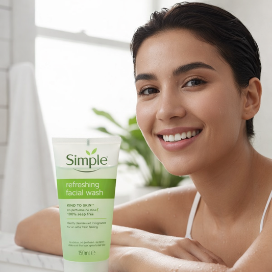 Simple Refreshing Facial Wash – Soap-Free Gentle Cleanser with Pro-Vitamin B5 & Vitamin E for Fresh, Healthy Skin (150ml)